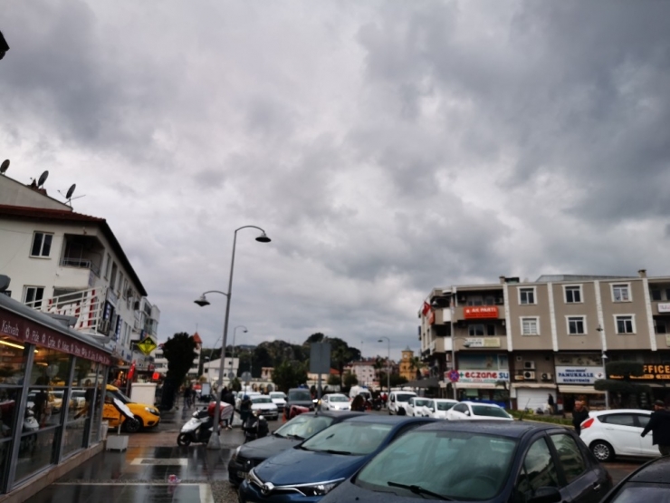 Marmaris Kaymakamından ’Deprem’ Açıklaması