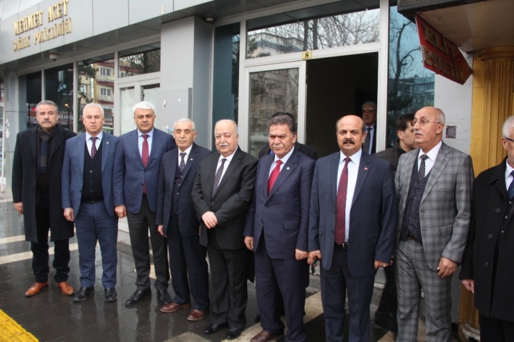 Depremzede Esnafa Borç Müjdesi