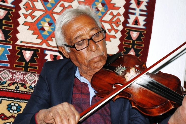 “İp Attım Ucu Kaldı” Şarkısının Derleyicisi Hayatını Kaybetti