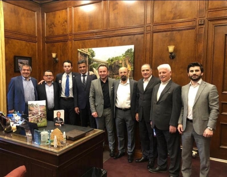 Abd’den Yağlıdere’ye Kardeş Şehir