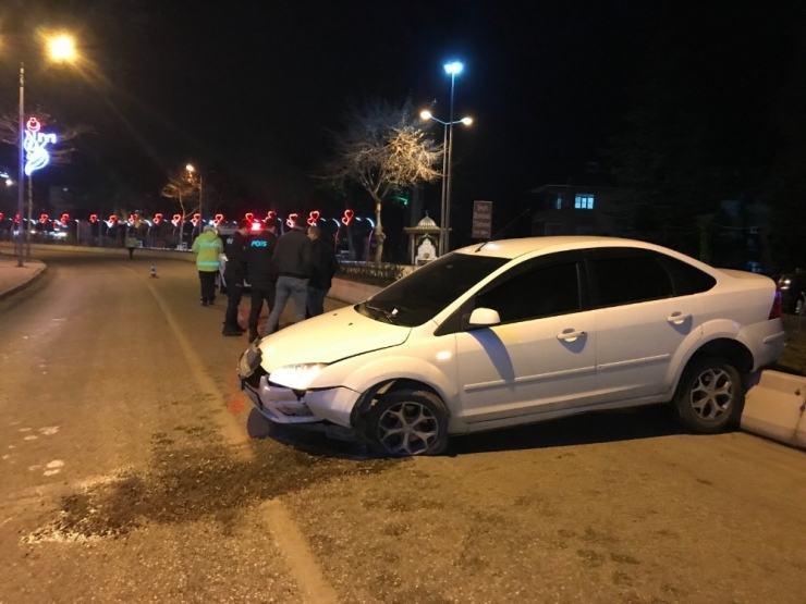 Bilecik’te Trafik Kazası: 2’si Çocuk 3 Yaralı