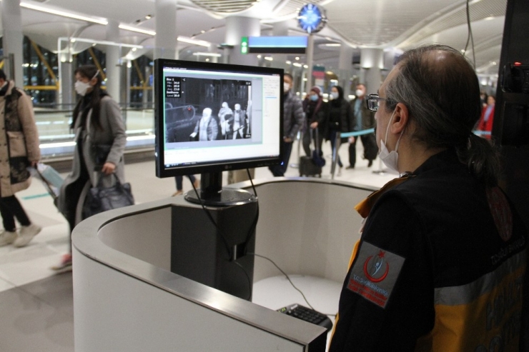 Çin’den Dönen Türkler Bölgedeki Virüs Endişesini Anlattı