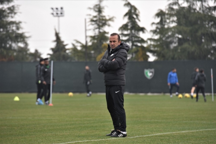 Mehmet Özdilek: “Bireysel Anlamda Ciddi Sıkıntılarımız Var”