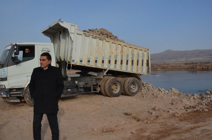 Gülşehir’de Kızılırmak Kenarı Güzelleştiriliyor