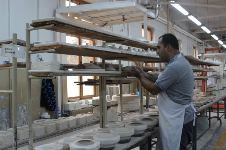 Iı. Abdülhamid’in Kurduğu Fabrikada Isı Ve Ses Yalıtan "Köpük Seramik" Üretildi