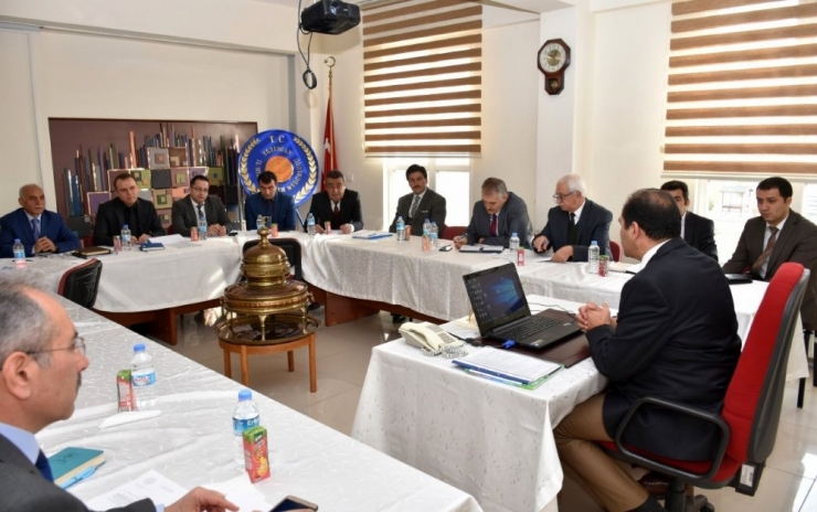 İlçe Milli Eğitim Müdürleri Komisyonu Toplantısı Yapıldı