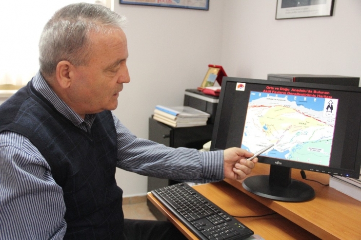 Prof. Dr. İnan’dan Korkutan Açıklama: “Tamamı Kırılırsa 8’e Yakın Deprem Üretebilir”