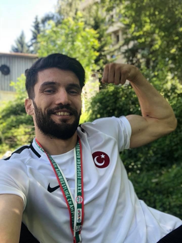 Engelli Güreşçi Antrenör Oldu