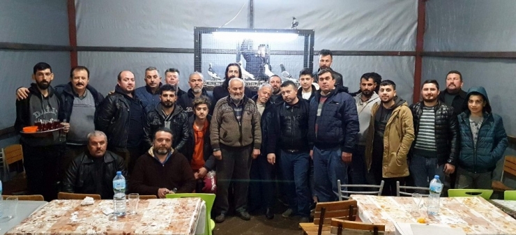 Nazilli’de Depremzedeler Yararına Mezat Düzenlendi