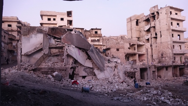 Rus Savaş Uçakları İdlib’i Vurdu: 10 Ölü