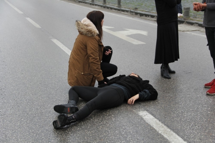 Samsun’da Otomobil Yayaya Çarptı: 1 Yaralı