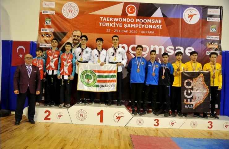 Sinop’u Ve Türkiye’yi Temsil Edecekler