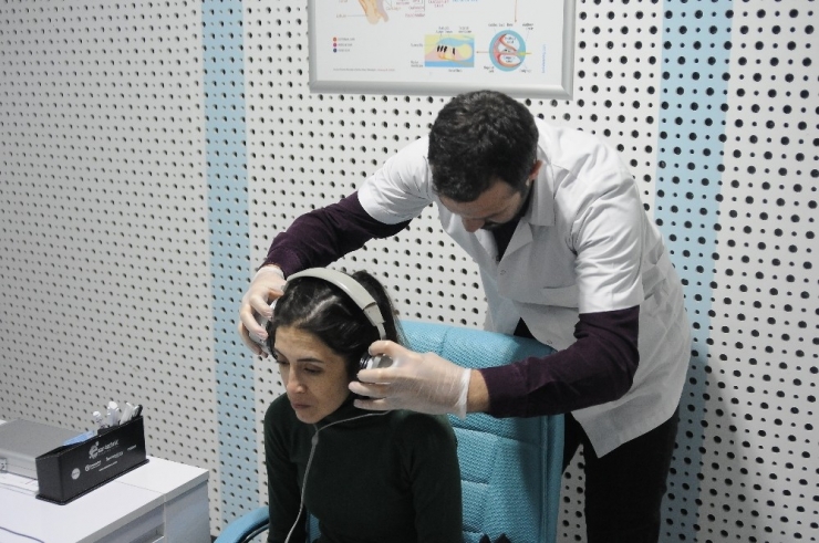 Tek İstediği Oldu, Artık Çocuğunu Duyuyor