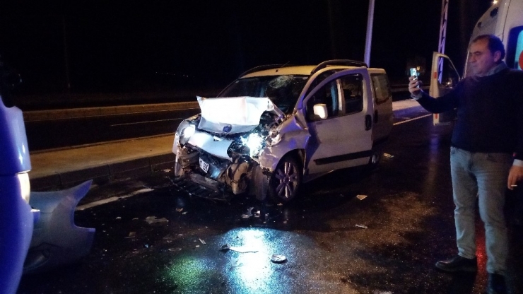 Ters Yöne Giren Alkollü Sürücü Yolcu Otobüsüyle Çarpıştı