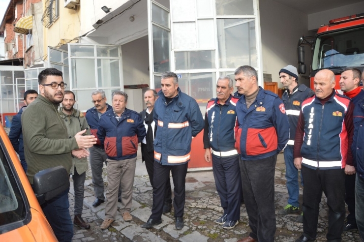 Niksar’da İtfaiyeciler “İtfaiye Elemanı Belgeli” Oluyor
