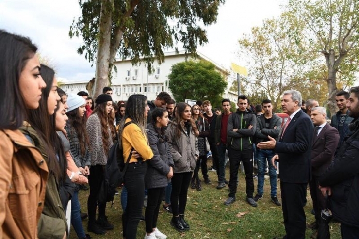 Tunceli’den 600 Öğrenci Uçakla İstanbul’a Gönderilecek