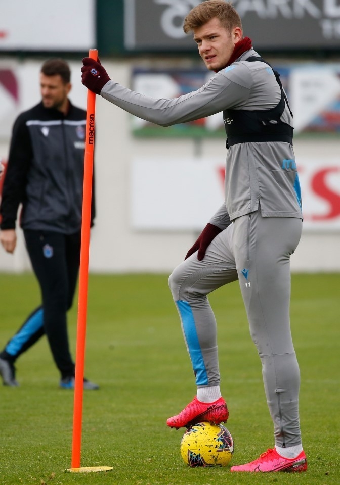 Alexander Sörloth Fenerbahçe’yi Bekliyor