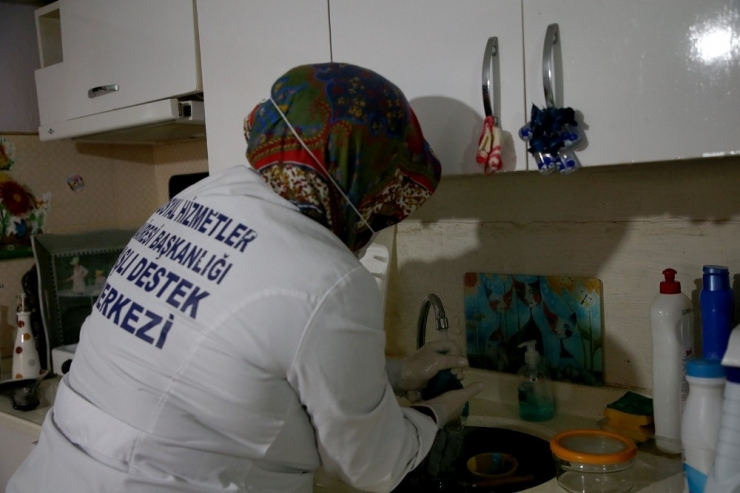 Yadem’de Yaşlıların Yüzleri Gülüyor