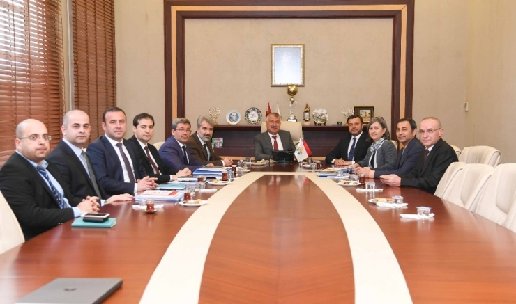 Chp’li Büyükşehir Ve Ak Parti’li Yüreğir’den Birlikte Çalışma Kararlılığı