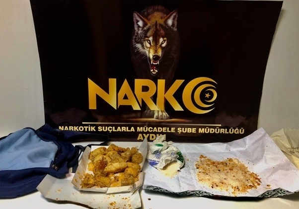 Narkotik Polisi Uyuşturucu Tacirlerini Yakaladı