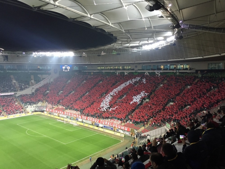 Bursaspor’da Eskişehir Maçı Öncesi 3 Bine Yakın Bilet Satıldı