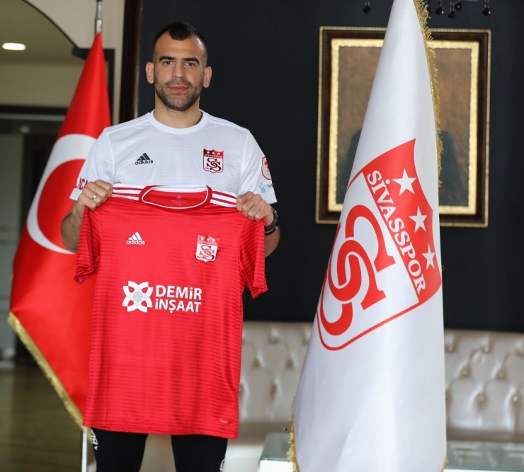 Skuletic Resmen Sivasspor’da