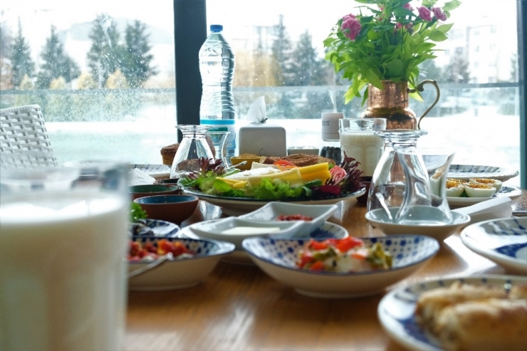 Kahvaltı Tartışmasına Restoranlar Da Dâhil Oldu