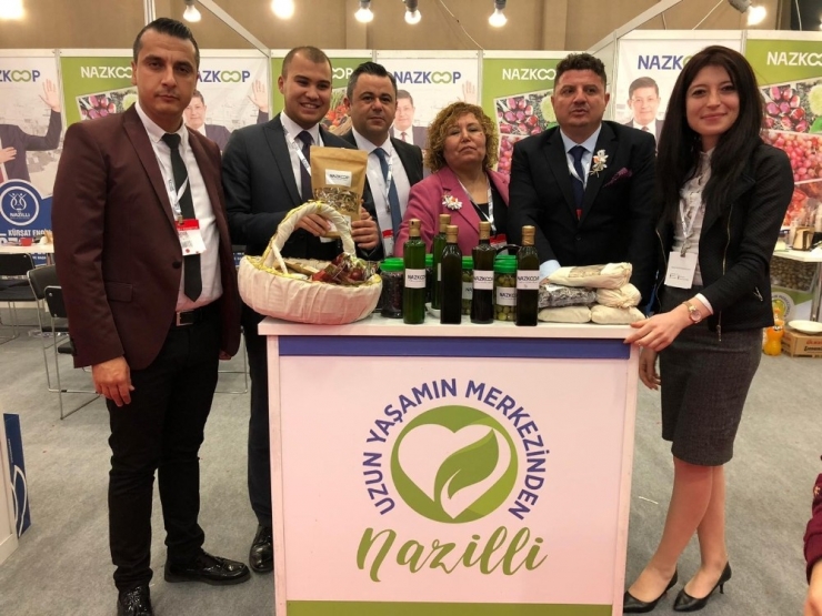 Naz-koop İlk Satışını Yaptı