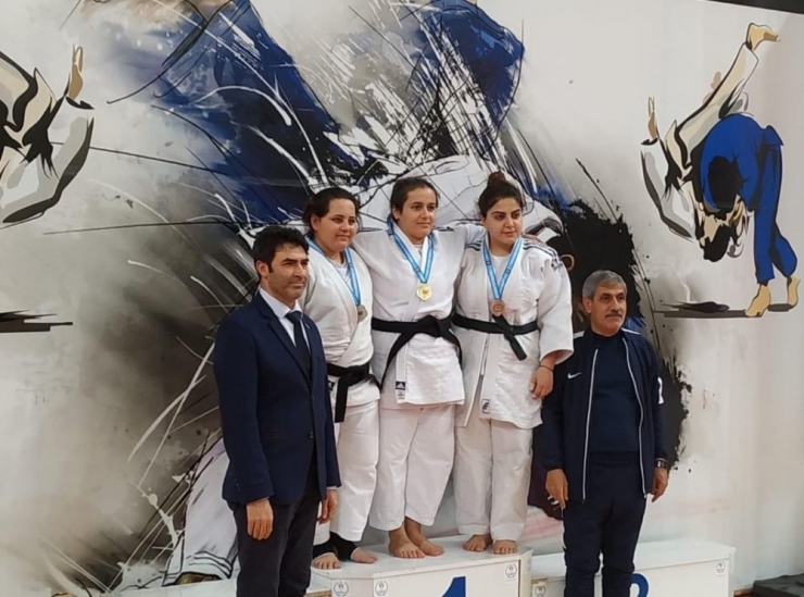 İşitme Engelli Judocular Türkiye Üçüncüsü Oldu