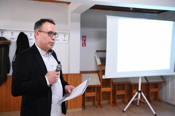 Muhtarlar Kadına Şiddet Konusunda Bilgilendirildi