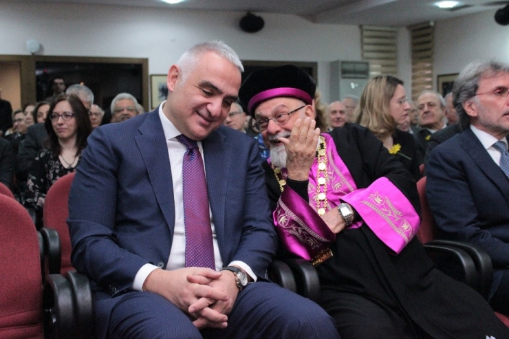 Ankara Üniversitesi, Holokost Kurbanlarını Andı