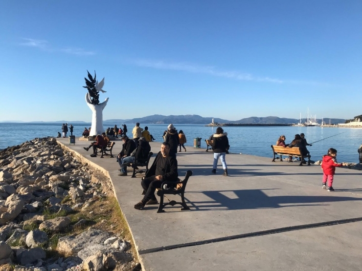 Kuşadası’nda Yazdan Kalma Günler