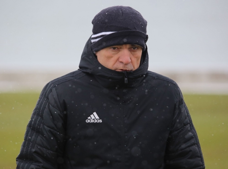 Çalımbay’dan Maç Saatine Tepki