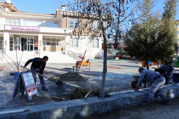 Menteşe Belediyesi’nden Şemsiana Ana Okulunda Bakım Ve Onarım Çalışması