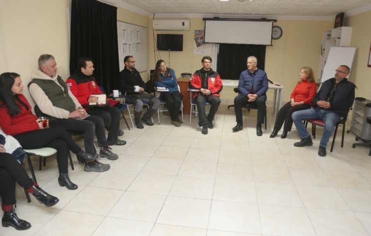 Tarhan: "Deprem Konusunda İnsanlarımız Yeteri Kadar Bilinçli Değil"