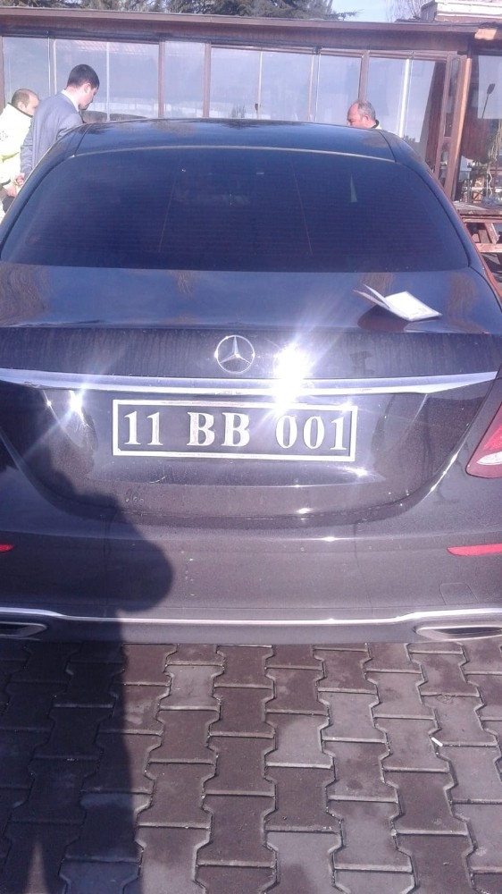 Chp’li Bilecik Belediye Başkanı, Belediyeye Ait Sahte Plakalı Araçla Yakalandı