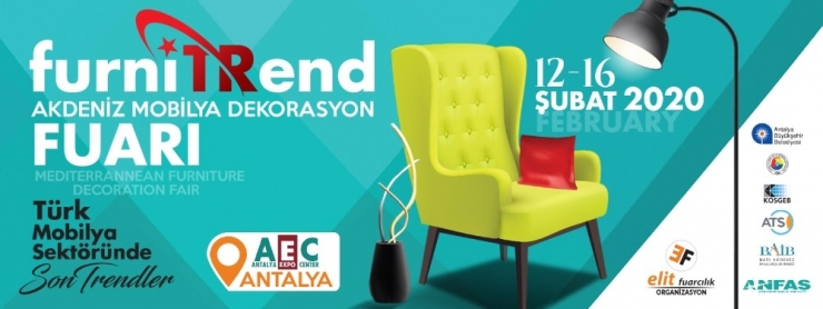 İzmir Kısıkköy’ün Mobilyacıları, Antalya Fuarı Hazırlıklarını Tamamladı