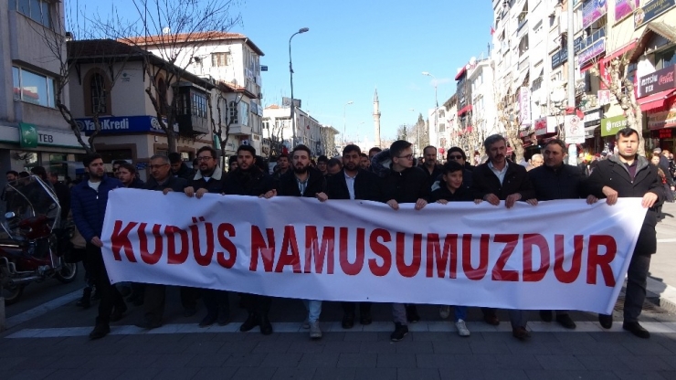 Uşak’tan Kudüs İçin Destek Tekbirleri Yükseldi