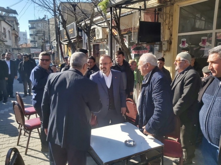 Bülent Turan Halk Pazarında Hemşehrileriyle Buluştu