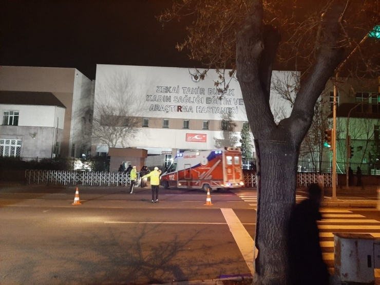 Çin’den Tahliye Edilenler Hastaneye Getiriliyor