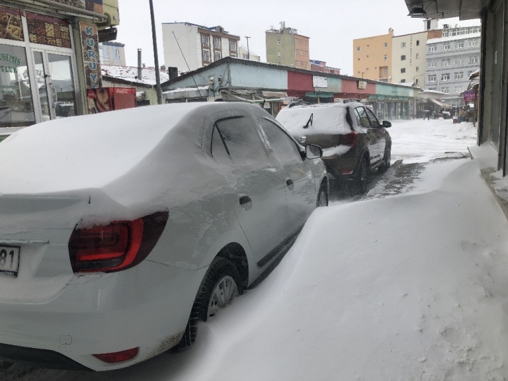 Kars’ta Tipide Mahsur Kalan Hasta Kurtarıldı