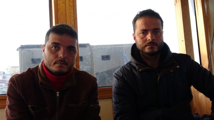 Kilyos’ta Batan Tekneden Sağ Çıkan İki Kardeş Tüyleri Diken Diken Eden O Anları Anlattı