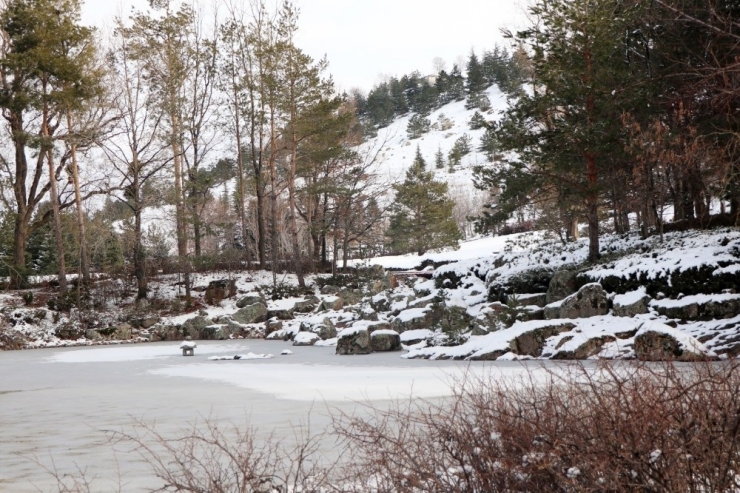Kar Yağışıyla Kırşehir’de Kartpostallık Görüntüler Oluştu