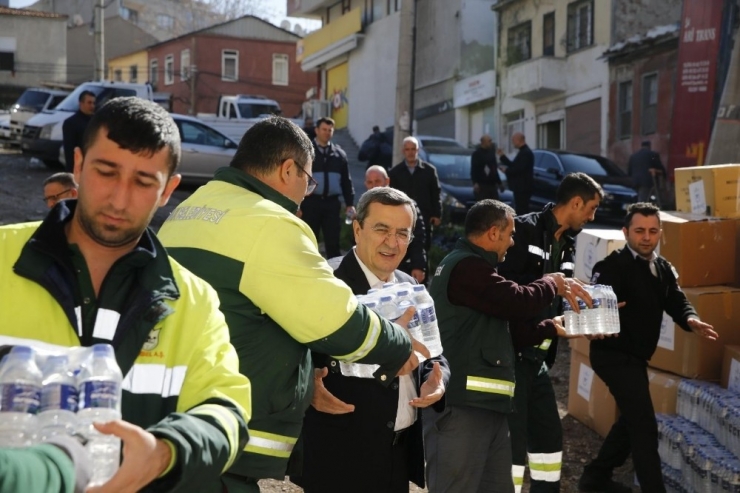 Konak’ın Yardım Tırı Elazığ’a Yola Çıktı