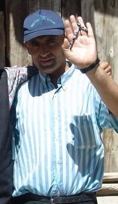 Çöp Evde Yaşayan Adam İntihar Etti