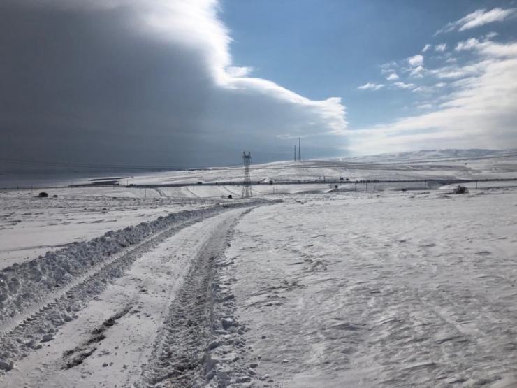 Özel İdare Genel Sekreterliği 2 Günde 150 Ton Tuz Kullandı