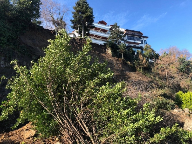 Samsun-ordu Kara Yolunda Heyelan