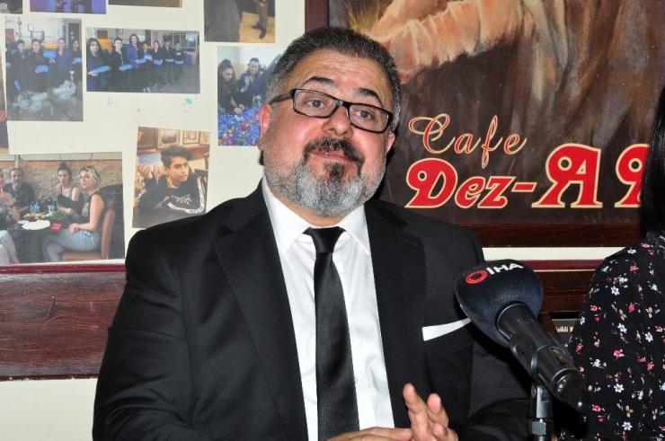 Abdurrahman Delen’in Şiirine Ünlülerden Destek