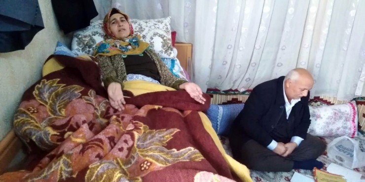 ‘Sinir Ucu İltihabı’ Hastası Kadın Yardım Bekliyor