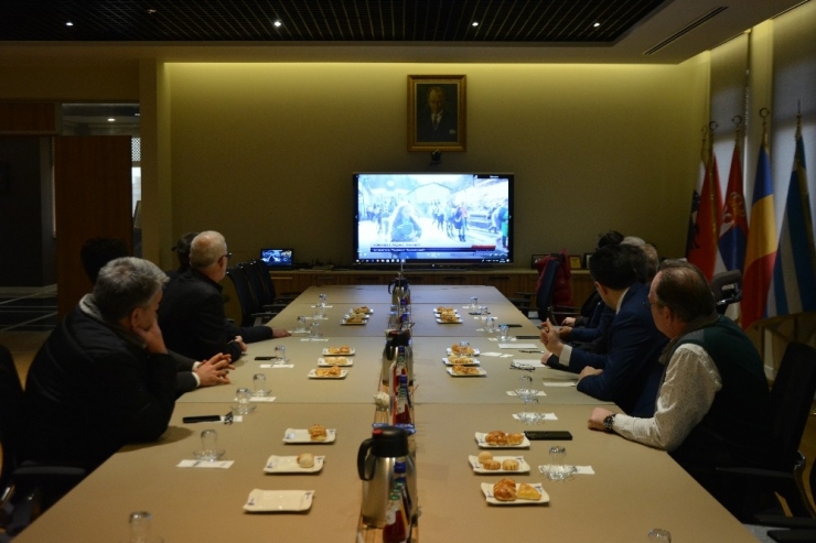 Sırbistanlı Öğrenciler 2015’te Uzatılan Yardım Elini Unutmadı